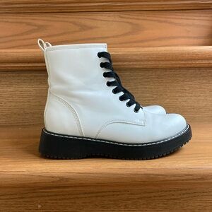 Steve Madden Girl Carra White Combat Fashion Boots
